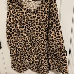 Blumin fuzzy leopard print shirt